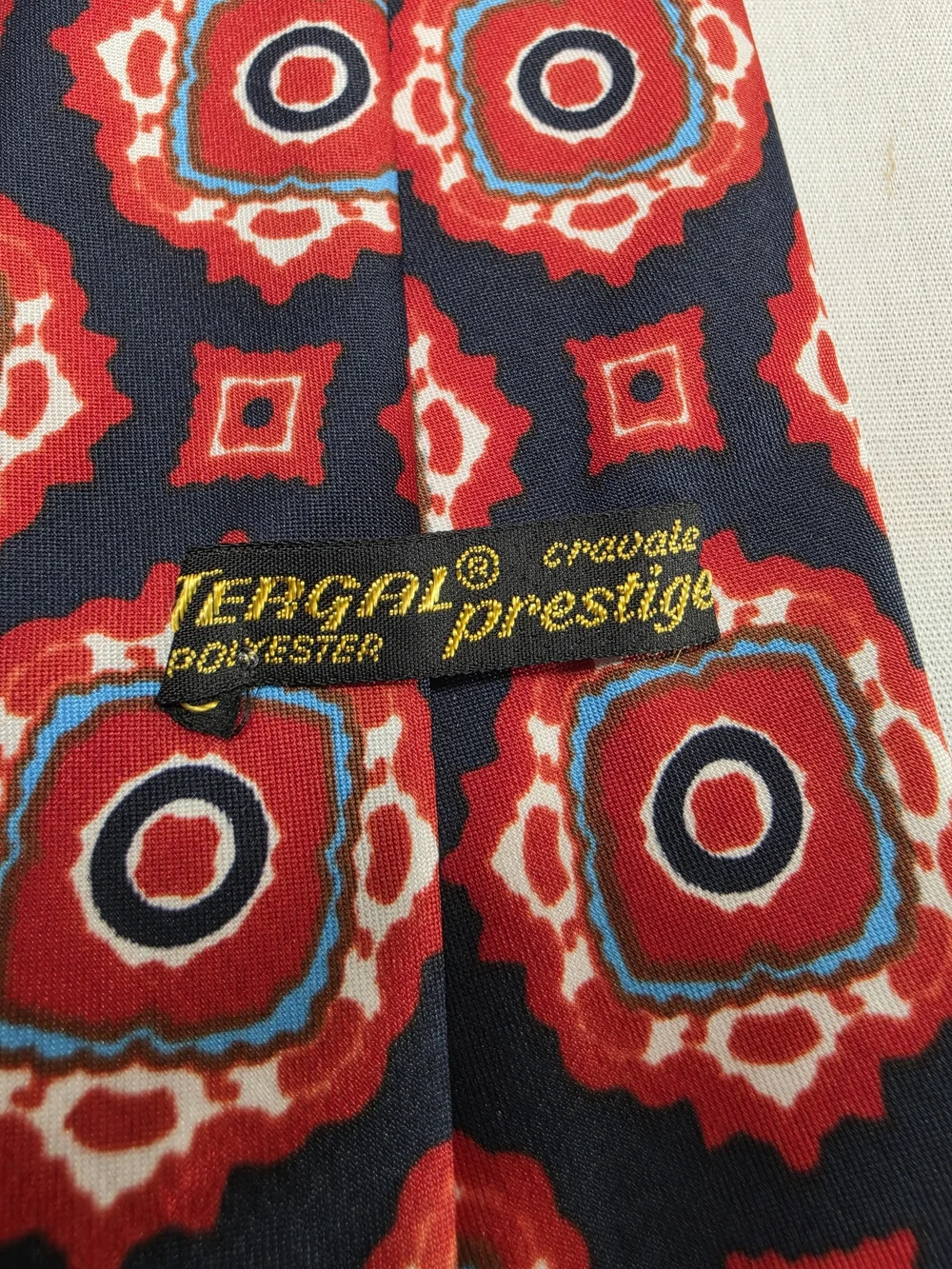 Men's Tergal Prestige Retro Navy Tie with Red Medallion Pattern